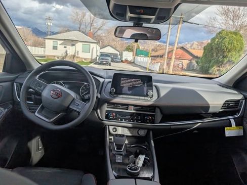 New 2026 Nissan Rogue SV AWD/4WD image 7