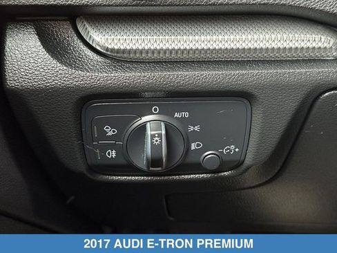 Used 2017 Audi A3 e-tron Premium Plus w/ Technology Package FWD image 32