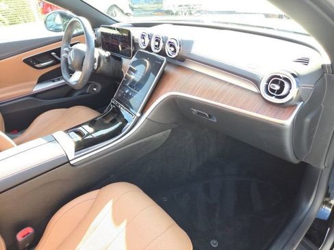 Used 2024 Mercedes-Benz CLE 450 4MATIC Cabriolet image 24