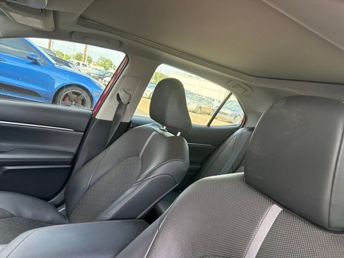 Used 2023 Toyota Camry XSE w/ Navigation Package FWD image 5
