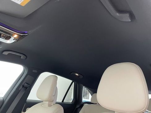 New 2026 Mercedes-Benz GLC 300 image 5