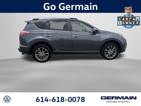 Used 2018 Toyota RAV4 Limited AWD/4WD image 9