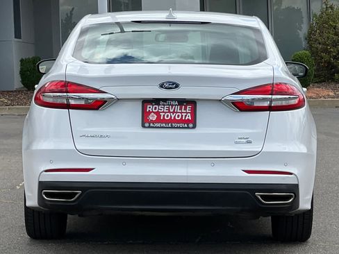 Used 2020 Ford Fusion SE AWD/4WD image 8