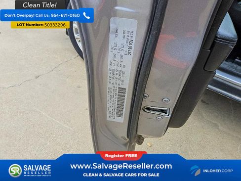 Used 2019 Jeep Cherokee Latitude Plus FWD image 17