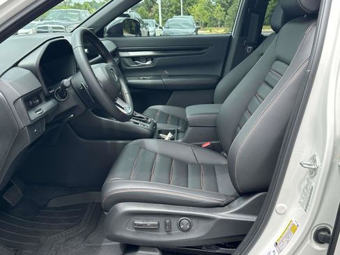 Used 2026 Honda CR-V Sport-L image 4