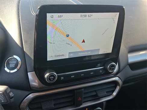 Used 2020 Ford EcoSport SE w/ SE Convenience Package image 14