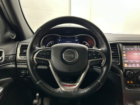 Used 2017 Jeep Grand Cherokee Trailhawk AWD/4WD image 15