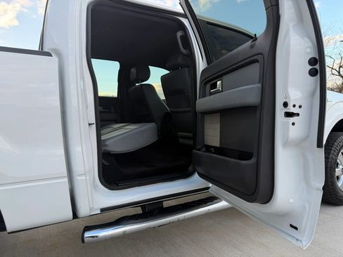 Used 2014 Ford F150 XLT w/ Equipment Group 302A Luxury image 25