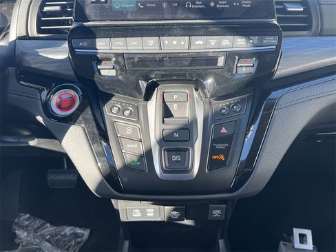 New 2026 Honda Odyssey Elite image 16