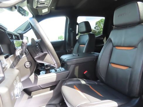 Used 2026 GMC Sierra 1500 AT4 w/ Technology Package AWD/4WD image 20