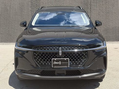 New 2026 Lincoln Nautilus Reserve w/ Jet Appearance Package AWD/4WD image 3