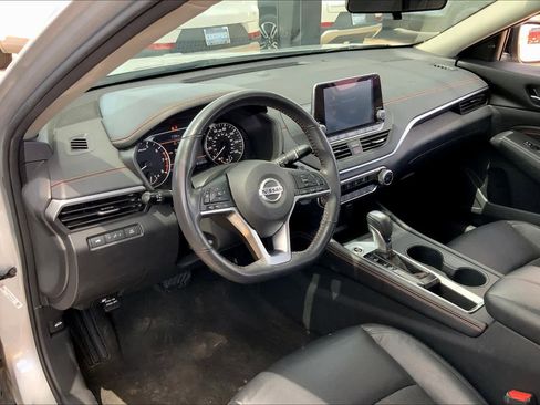 Used 2022 Nissan Altima 2.5 SR image 15