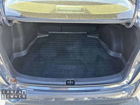 Used 2023 Toyota Corolla LE FWD image 6