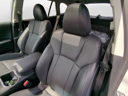 Used 2022 Subaru Outback Limited w/ Popular Package #2 image 13