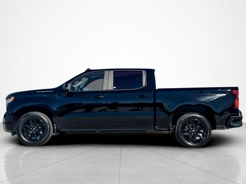 Used 2024 Chevrolet Silverado 1500 RST RWD image 2