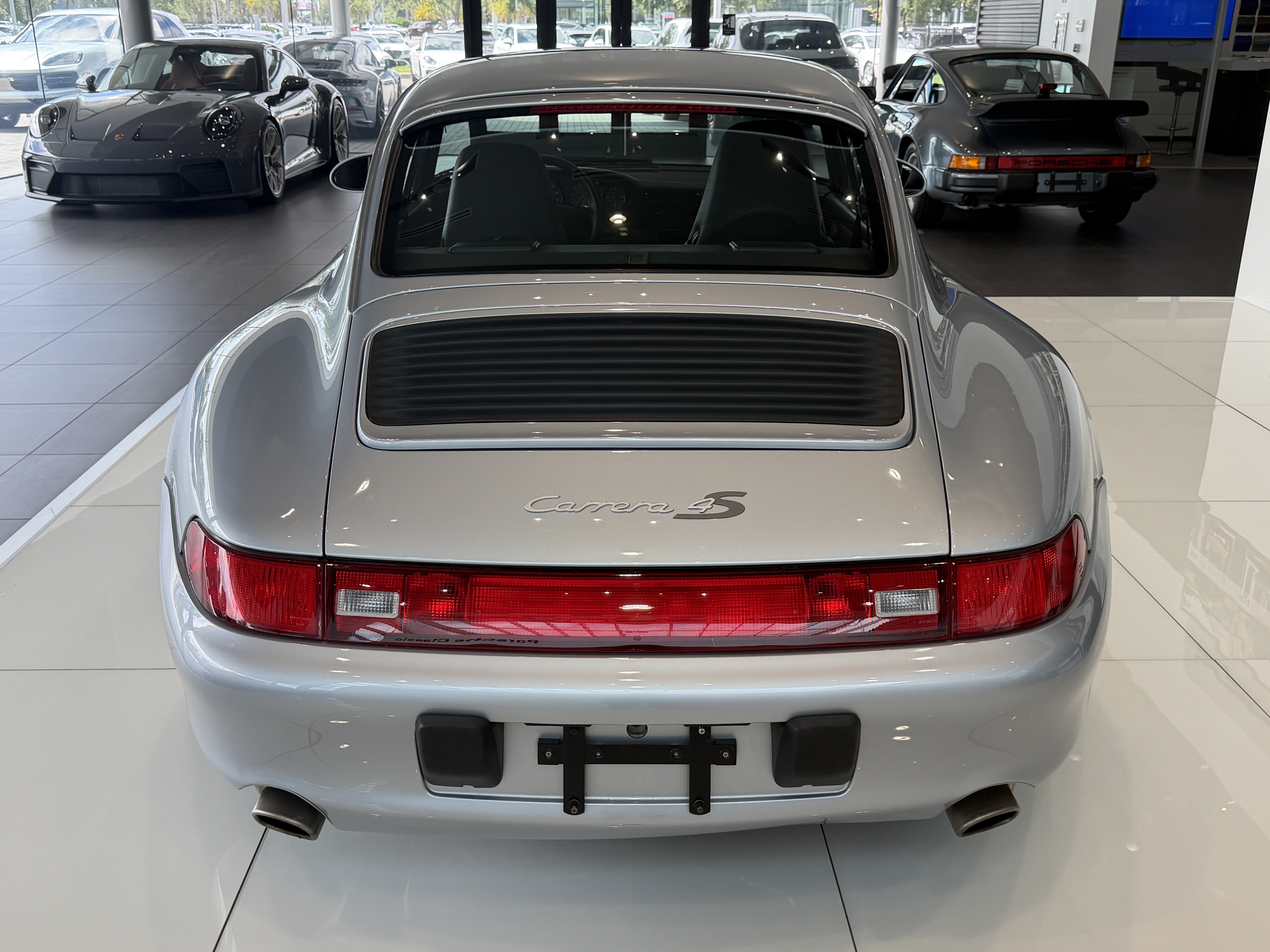 Used 1996 Porsche 911 Carrera 4S AWD/4WD image 9