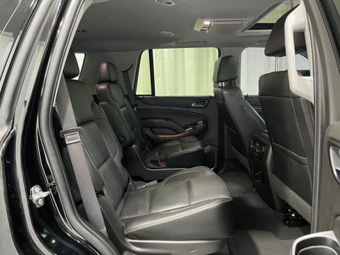 Used 2019 Chevrolet Tahoe Premier AWD/4WD image 34