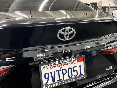 Used 2025 Toyota Camry LE w/ Convenience Package FWD image 30