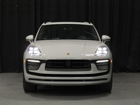 New 2026 Porsche Macan S AWD/4WD image 8