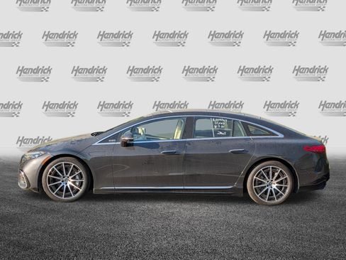 Used 2022 Mercedes-Benz EQS 580 4MATIC Sedan image 6
