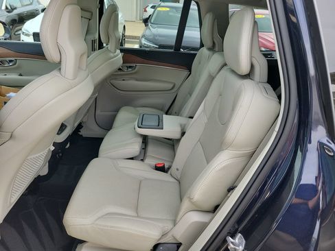 Used 2017 Volvo XC90 T6 Inscription w/ Vision Package AWD/4WD image 14