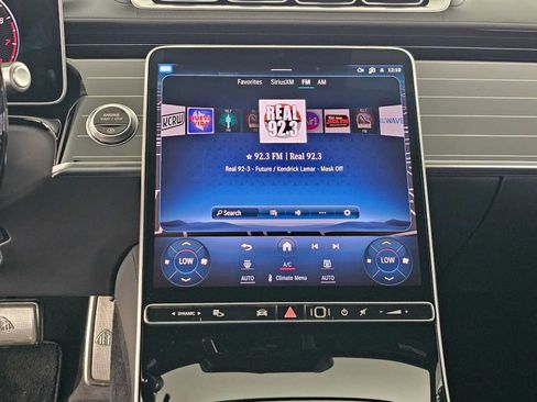 Used 2024 Mercedes-Benz Maybach S 580 4MATIC image 29