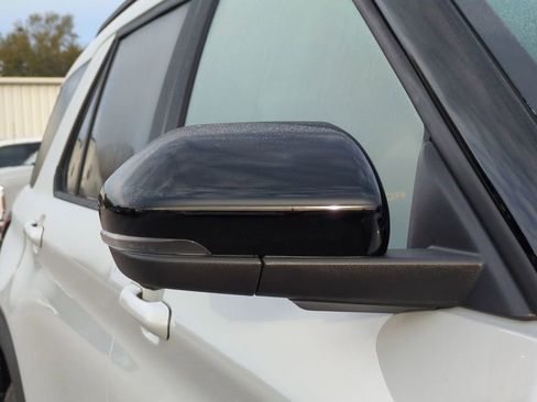 New 2026 Ford Explorer Tremor w/ Tremor Convenience Package image 12