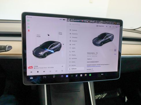 Used 2020 Tesla Model 3 Long Range image 38