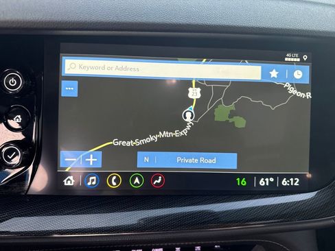 Used 2022 Buick Envision Essence w/ Technology Package I image 27