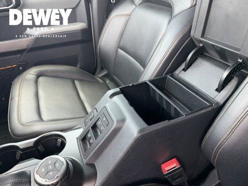 Used 2023 Ford Bronco Badlands AWD/4WD image 22