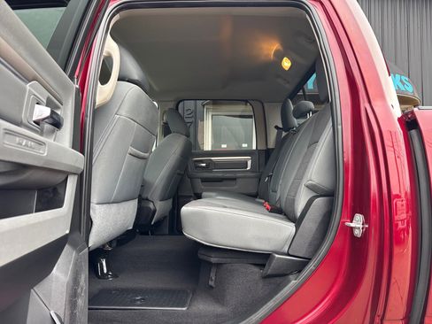 Used 2018 RAM 1500 Big Horn image 30