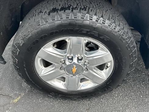 Certified 2022 Chevrolet Silverado 2500 LTZ w/ LTZ Convenience Package AWD/4WD image 35