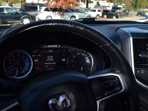 Used 2020 RAM 1500 Big Horn image 9
