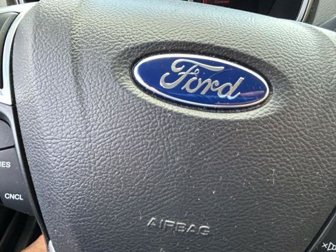 Used 2016 Ford Fusion SE w/ Equipment Group 202A FWD image 20