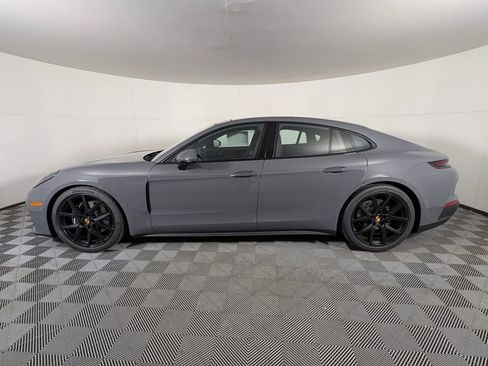 New 2026 Porsche Panamera image 2