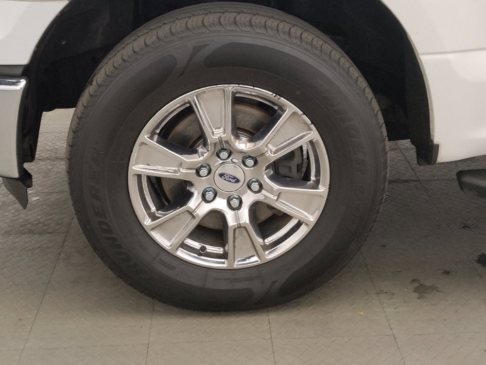 Used 2016 Ford F150 XLT w/ Equipment Group 302A Luxury AWD/4WD image 31