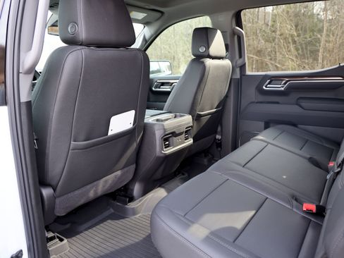 New 2025 Chevrolet Silverado 1500 LT Trail Boss w/ Convenience Package II image 27