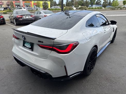 Used 2021 BMW M4 Competition w/ Executive Package RWD image 9