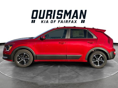New 2025 Kia Niro EX w/ EX Cold Weather Package image 3
