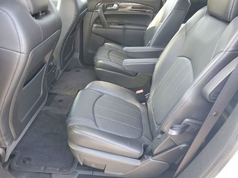 Used 2017 Buick Enclave Leather image 23