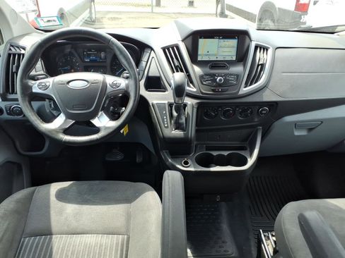Used 2017 Ford Transit 350 XLT image 10