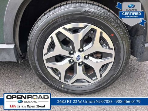 Used 2024 Subaru Forester Premium AWD/4WD image 11