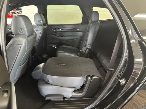 Used 2024 Buick Enclave Essence w/ Sport Touring Edition FWD image 34