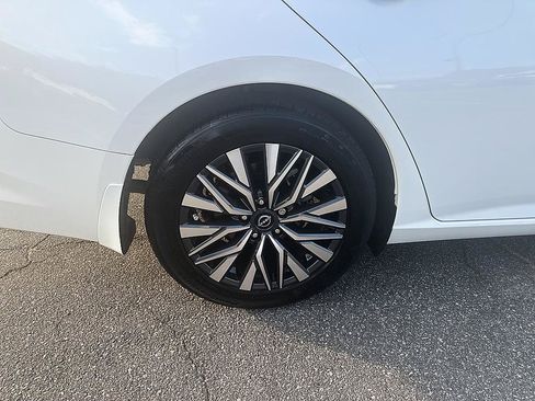 Certified 2023 Nissan Altima 2.5 SV FWD image 11