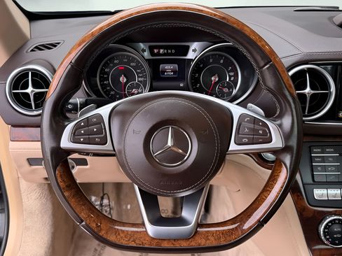 Used 2018 Mercedes-Benz SL 450 image 22