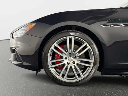 Used 2022 Maserati Ghibli Modena Q4 AWD/4WD image 22