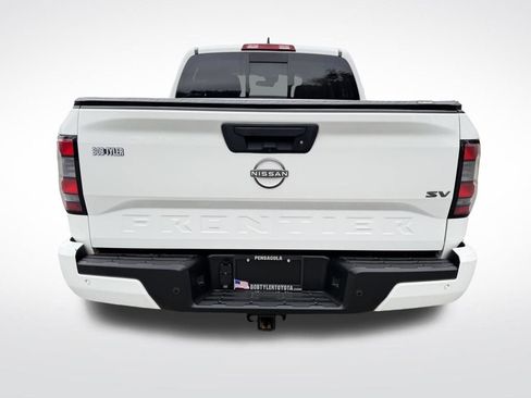 Used 2023 Nissan Frontier SV w/ SV Convenience Package image 6