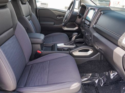 Used 2024 Nissan Frontier SV RWD image 20