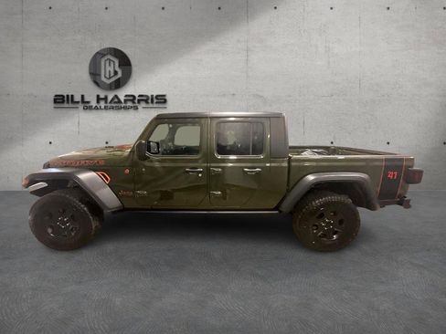 Used 2022 Jeep Gladiator Mojave w/ Cold Weather Group image 10
