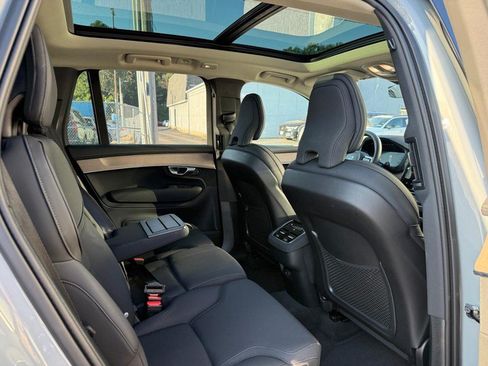 Used 2026 Volvo XC90 B6 Plus AWD/4WD image 12